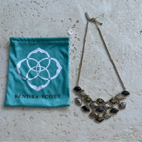 Kendra Scott Multi-Metal Hollis Necklace - Picture 3 of 3